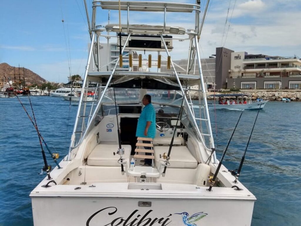 31' Blackfin Express 1-6pax Back Updated